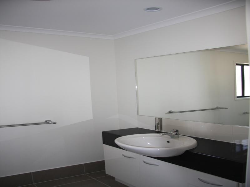 Mountain Creek QLD 4557
