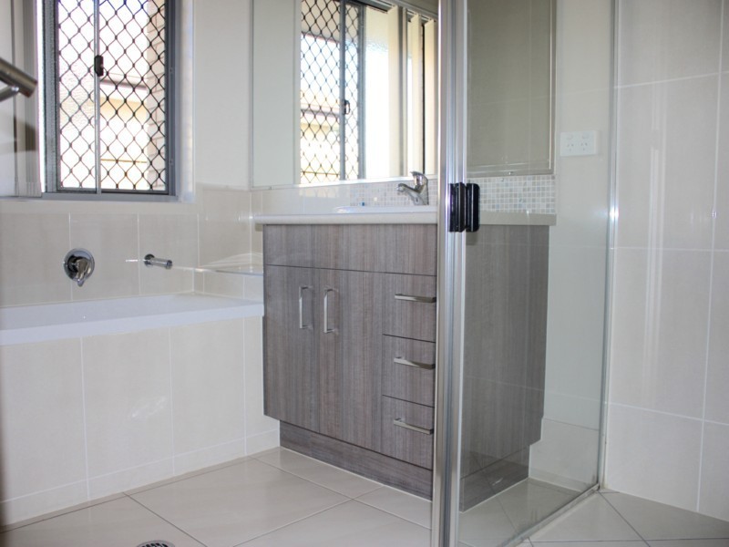 North Lakes QLD 4509