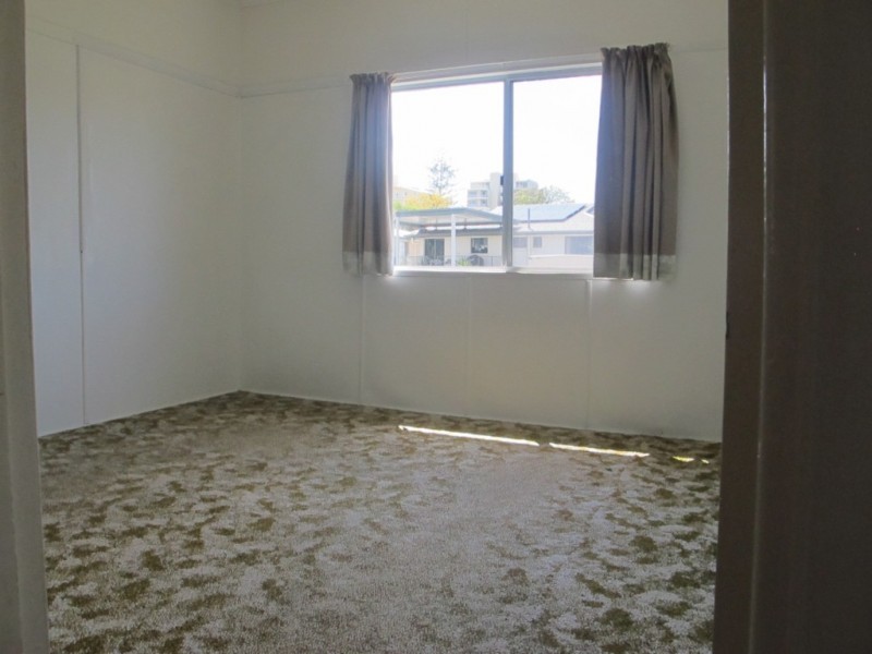 1/95 Palmer Avenue, Golden Beach QLD 4551