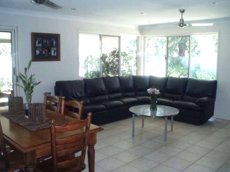 Little Mountain QLD 4551