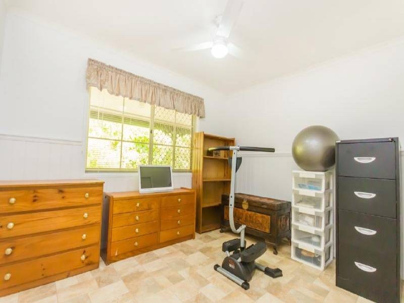 42 Johnston Road, Glass House Mountains QLD 4518