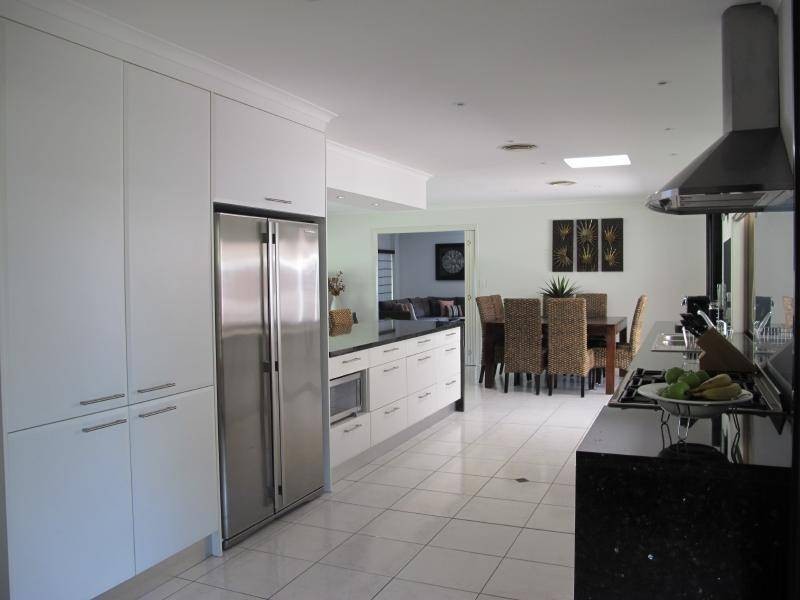 72 Johnston Rd, Glass House Mountains QLD 4518