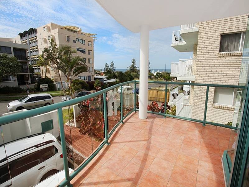 2/62 Edmund Street, Kings Beach QLD 4551