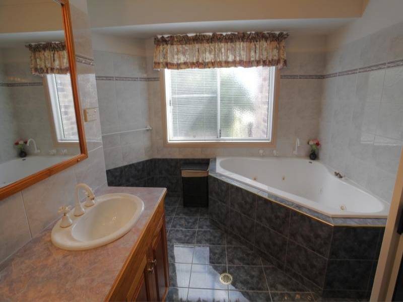 3 Gla-nor Drive, Stanthorpe QLD 4380