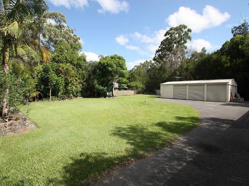 14 Bloomfield Place, Beerwah QLD 4519