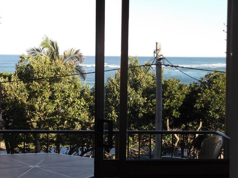 4/20 Esplanade Bulcock Beach, Caloundra QLD 4551