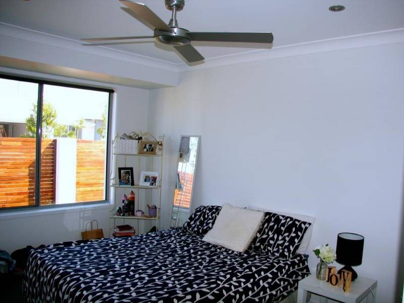 25 Sweetlip Circuit, Mountain Creek QLD 4557