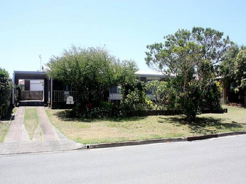 7 Cunningham Court, Golden Beach QLD 4551