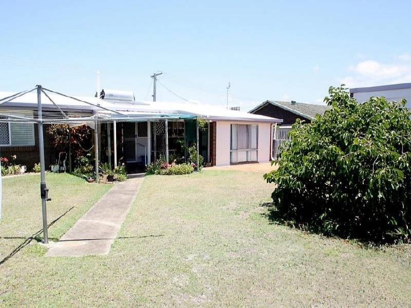 7 Cunningham Court, Golden Beach QLD 4551