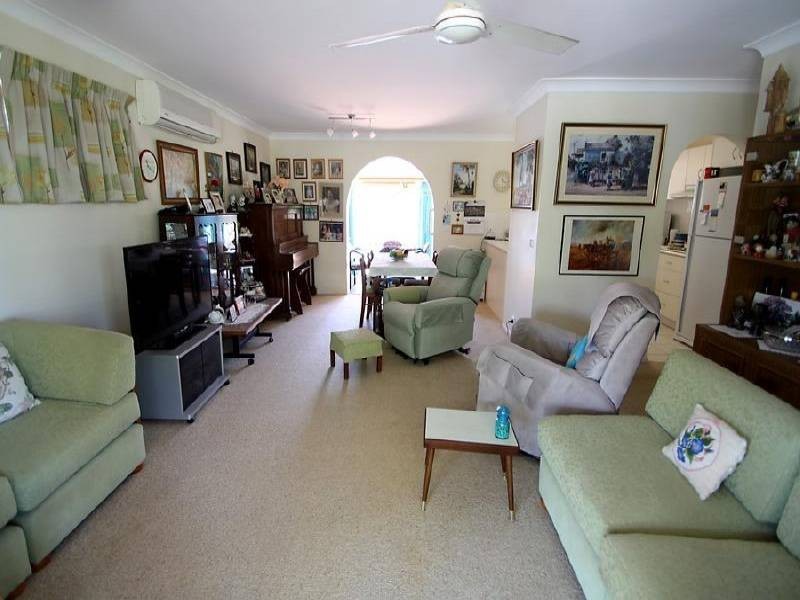 7 Cunningham Court, Golden Beach QLD 4551