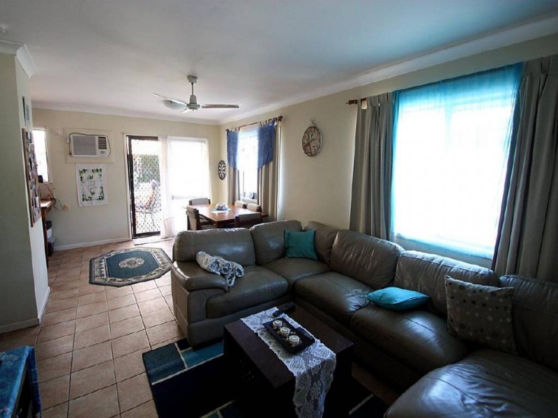 49 Theresa Street, Golden Beach QLD 4551