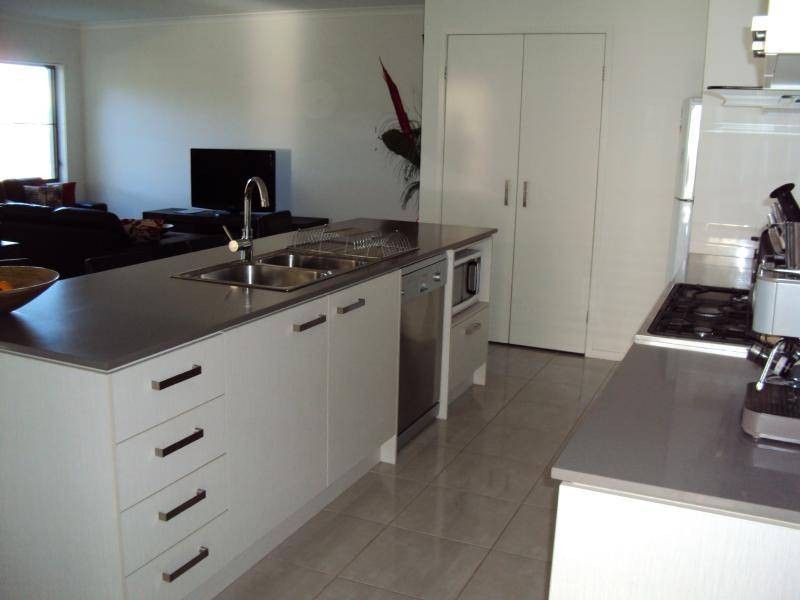 28 Peppertree Way, Beerwah QLD 4519