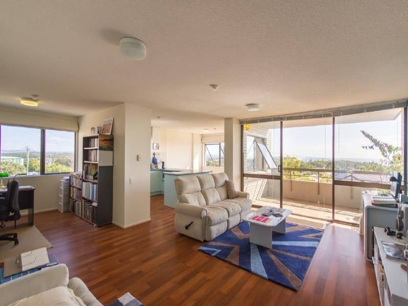 17/14 Queen Street, Kings Beach QLD 4551