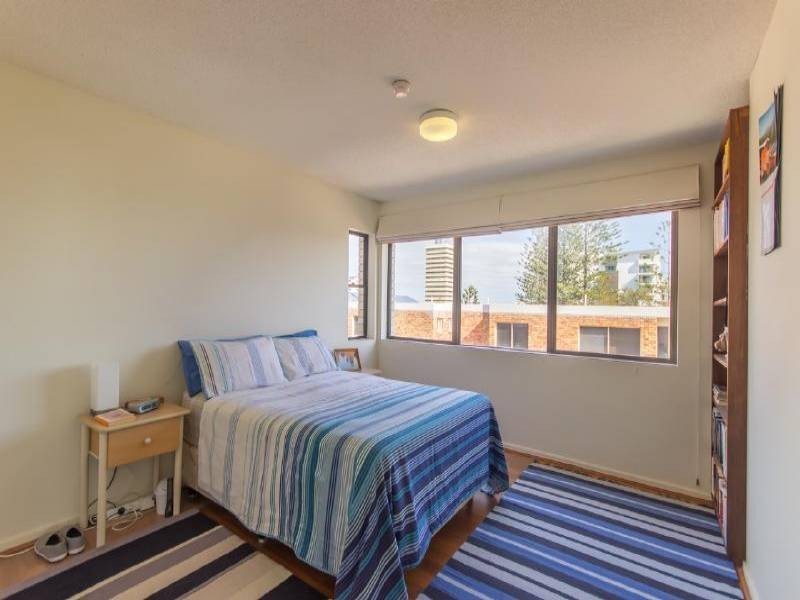 17/14 Queen Street, Kings Beach QLD 4551