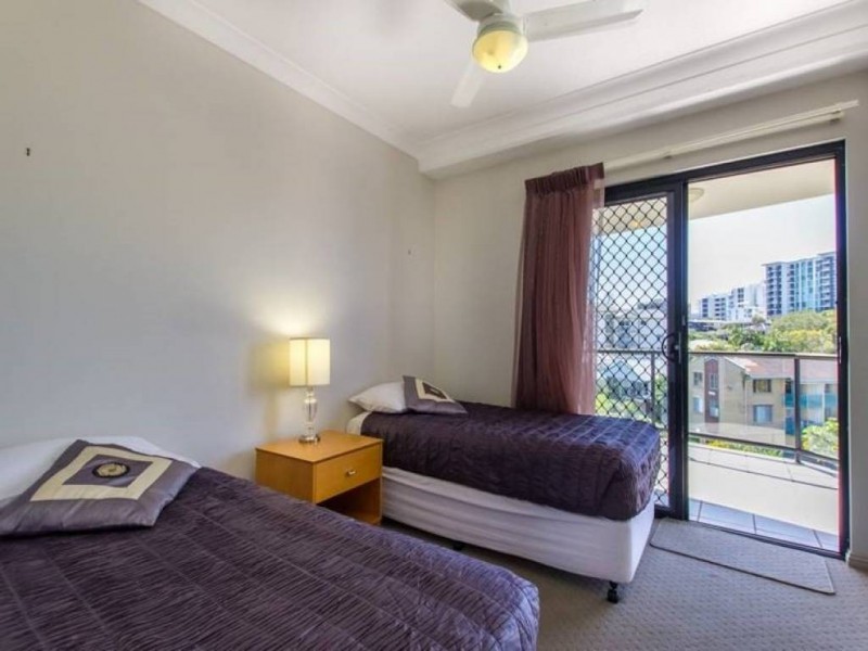 21/10-14 Saltair Street, Kings Beach QLD 4551