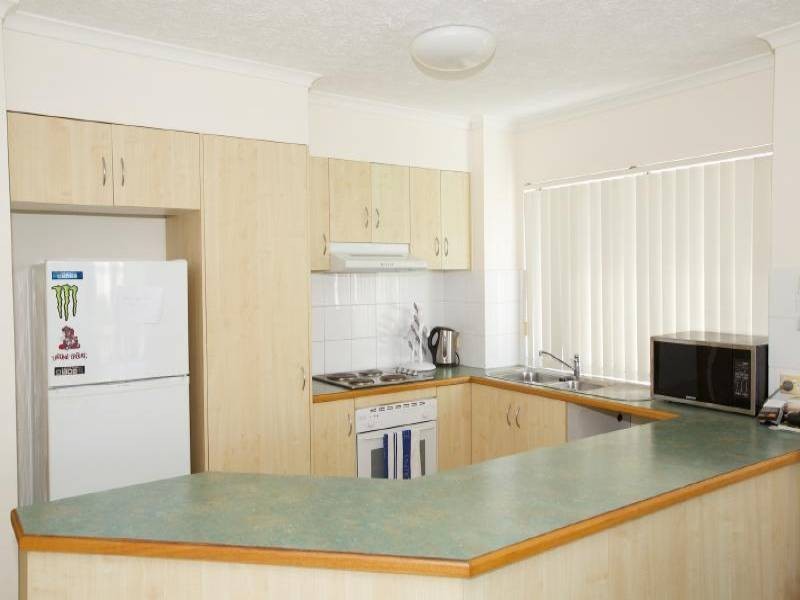 1/62 Edmund Street, Kings Beach QLD 4551