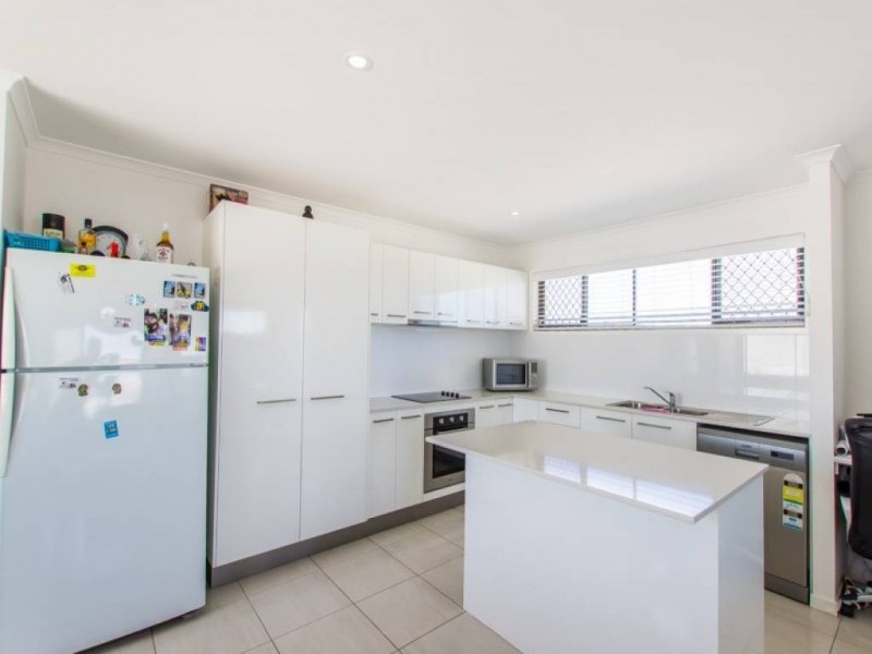 17 Promontory Street, Birtinya QLD 4575