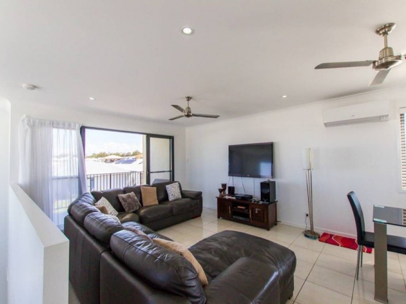 17 Promontory Street, Birtinya QLD 4575