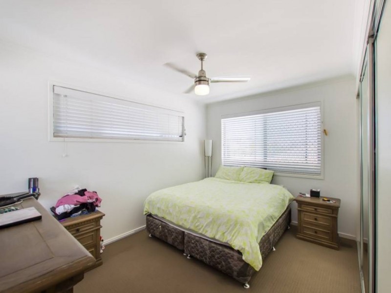 17 Promontory Street, Birtinya QLD 4575