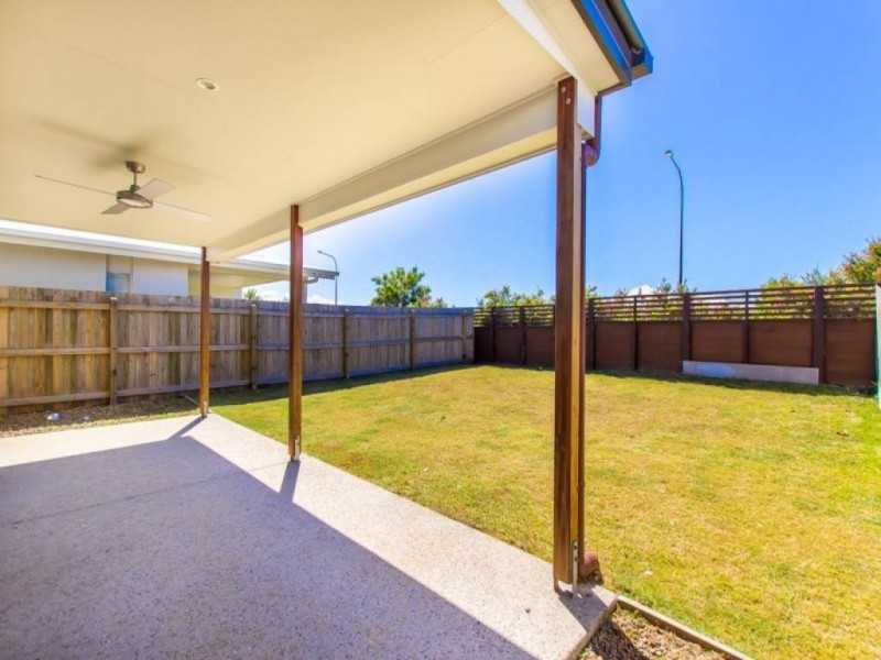 17 Promontory Street, Birtinya QLD 4575