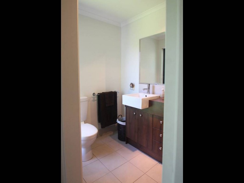 3 Pacific Place, Beerwah QLD 4519