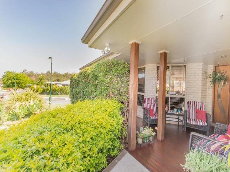 16 Usher Blvd, Beerwah QLD 4519