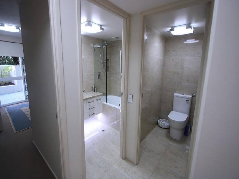 2/63 Lower Gay Terrace, Caloundra QLD 4551