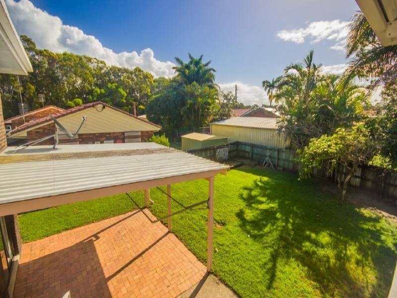 13 Ambako Place, Golden Beach QLD 4551