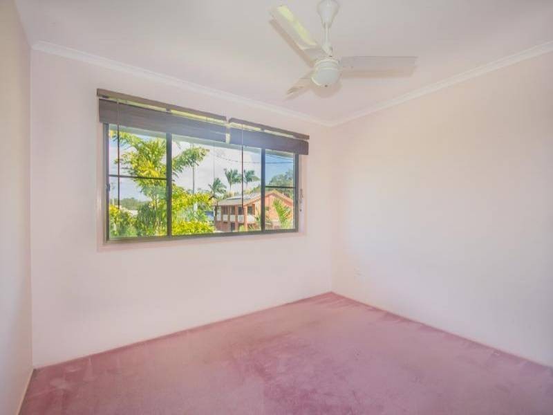 13 Ambako Place, Golden Beach QLD 4551