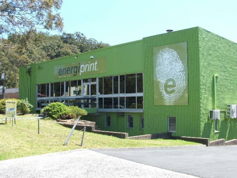 10 Dyer, West Gosford NSW 2250