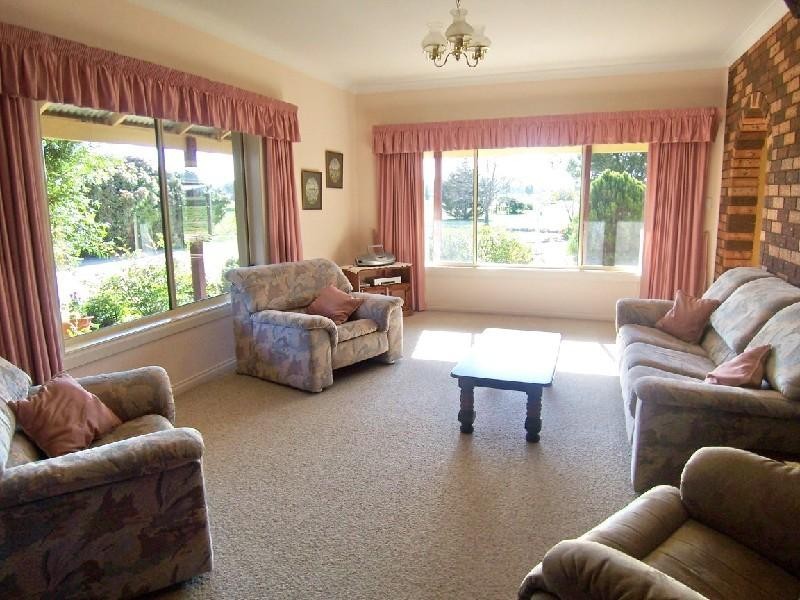 ‘Bundaleera’ West Jindalee Road, Cootamundra NSW 2590