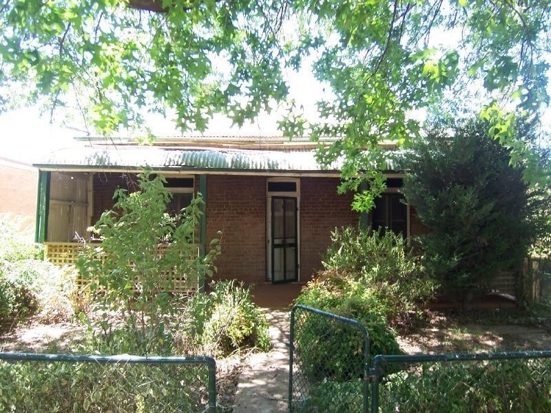 34 Murray Street, Cootamundra NSW 2590