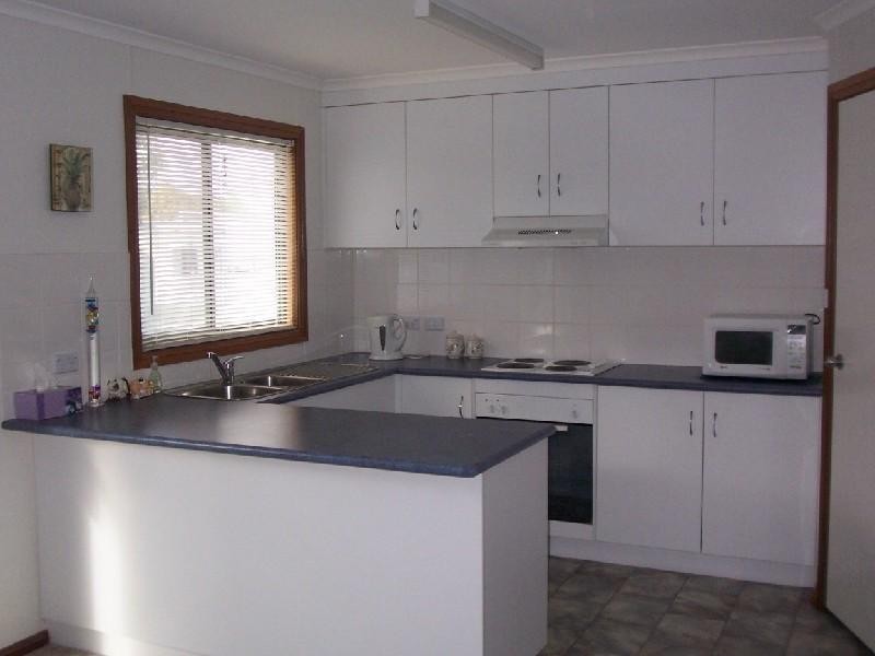 5 FRANCIS STREET, Cootamundra NSW 2590