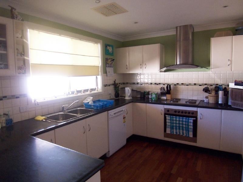 2 ALBERT STREET, Cootamundra NSW 2590