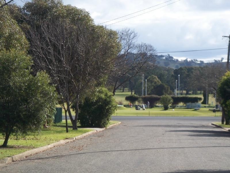 2 ALBERT STREET, Cootamundra NSW 2590