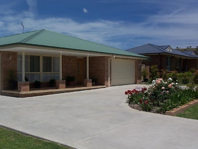 31 HAROLD CONKEY AVENUE, Cootamundra NSW 2590