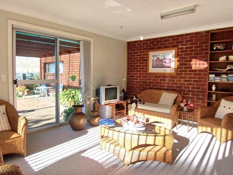 51 Temora Street, Cootamundra NSW 2590