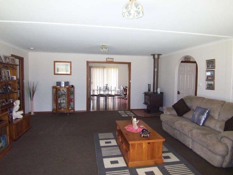 “BUNDALEER” DIRNASEER ROAD, Cootamundra NSW 2590