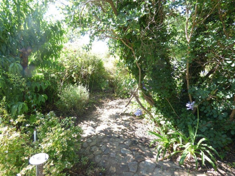 2 George Street, Wallendbeen NSW 2588