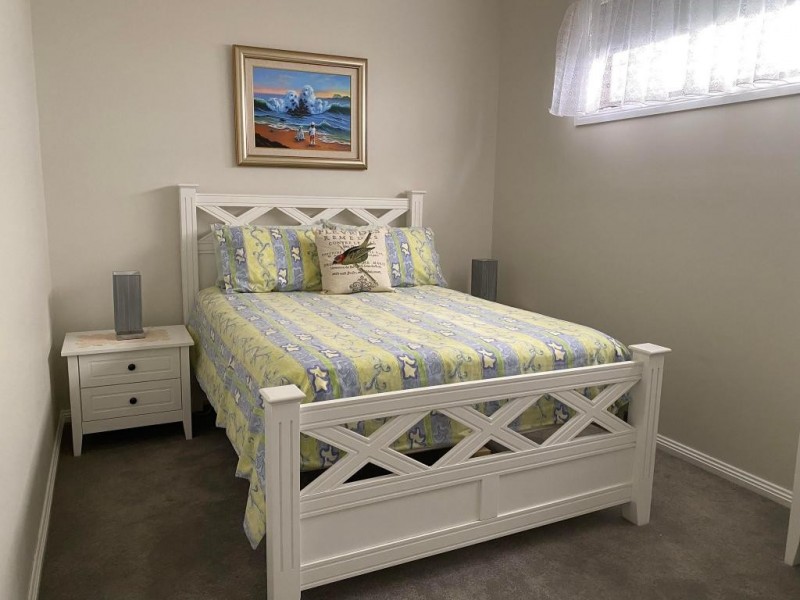 2/27 Cooper Street, Cootamundra NSW 2590