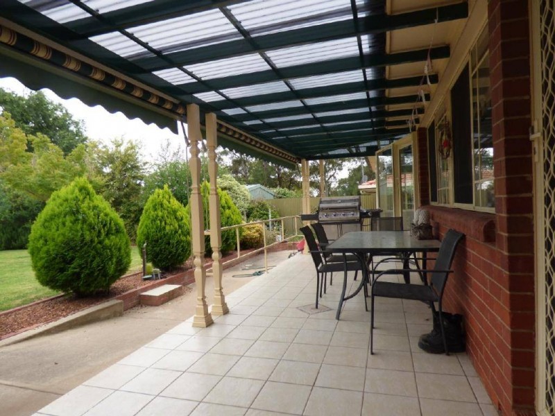 177 Adams Street, Cootamundra NSW 2590