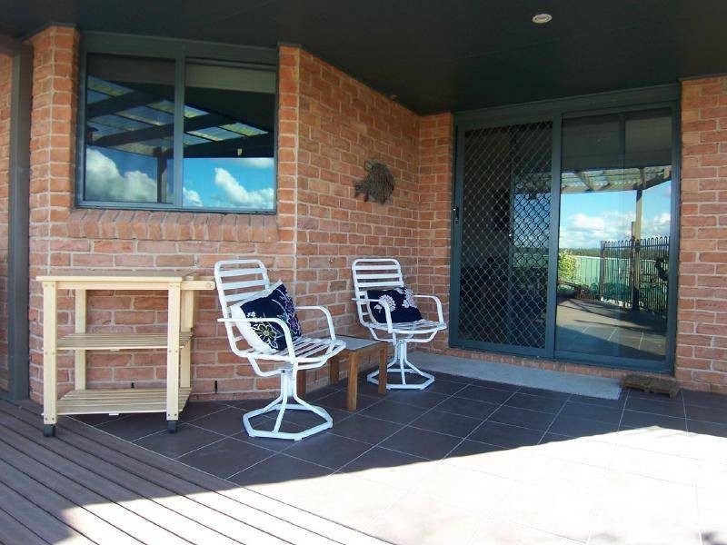 22 Pinkstone Avenue, Cootamundra NSW 2590