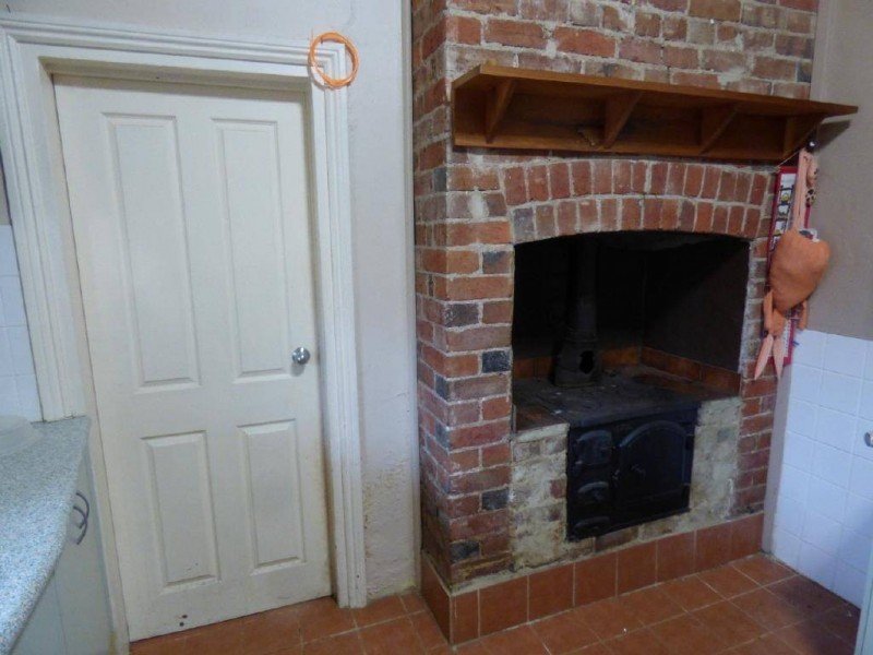 48 Hay Street, Cootamundra NSW 2590