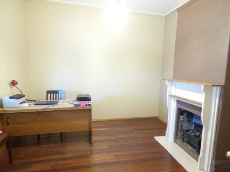 48 Hay Street, Cootamundra NSW 2590