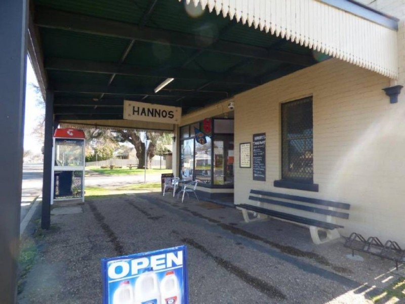 14 Gundagai Road, Cootamundra NSW 2590