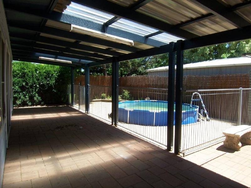 1 Renehan Street, Cootamundra NSW 2590
