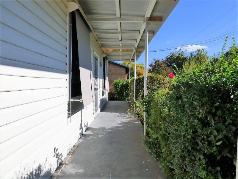 48 Centenary Avenue, Cootamundra NSW 2590