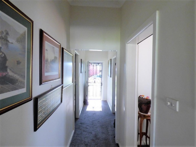 48 Centenary Avenue, Cootamundra NSW 2590