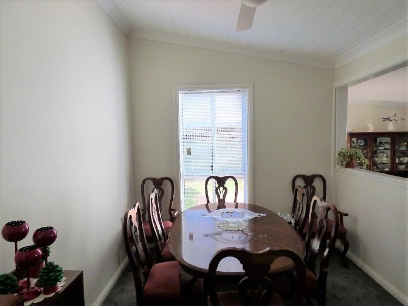 48 Centenary Avenue, Cootamundra NSW 2590