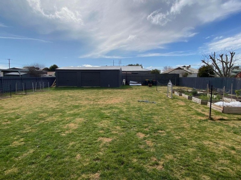 31 Bapaume Street, Cootamundra NSW 2590